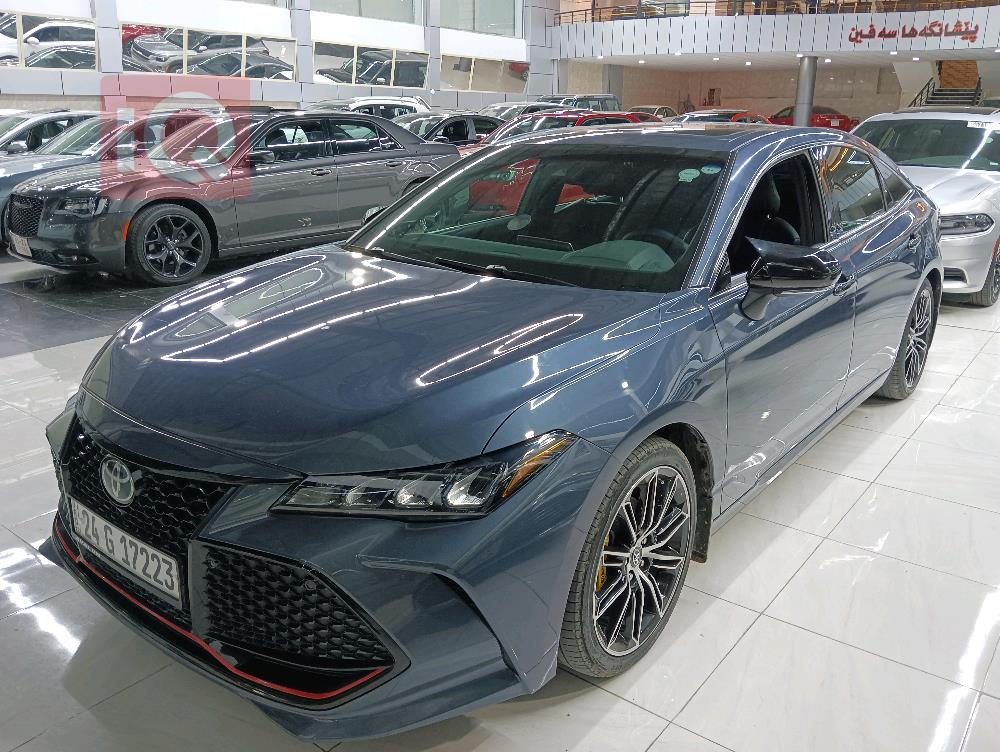 تۆیۆتا ئەڤەلۆن